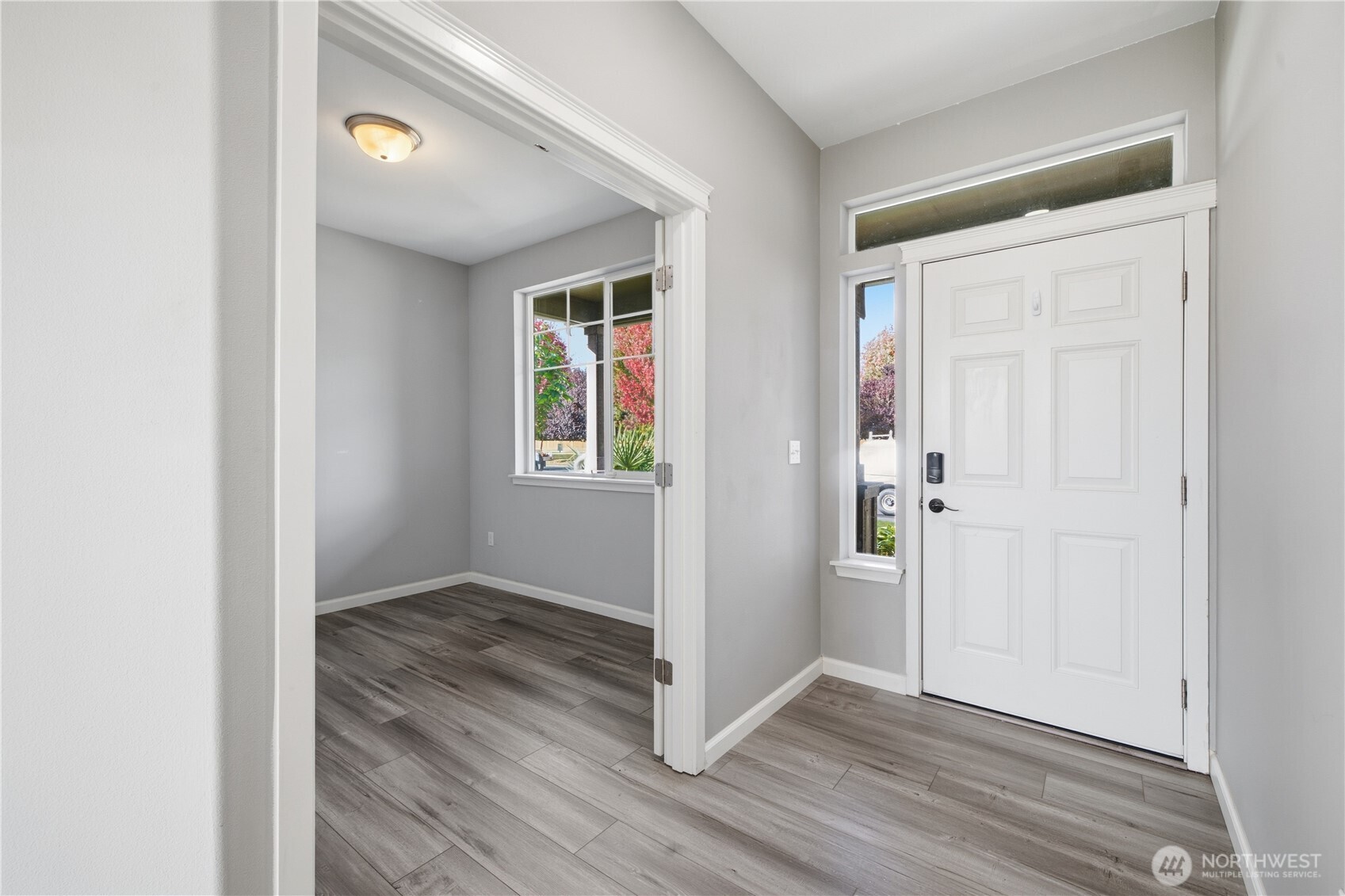 8306 237th Street Property Photo 5
