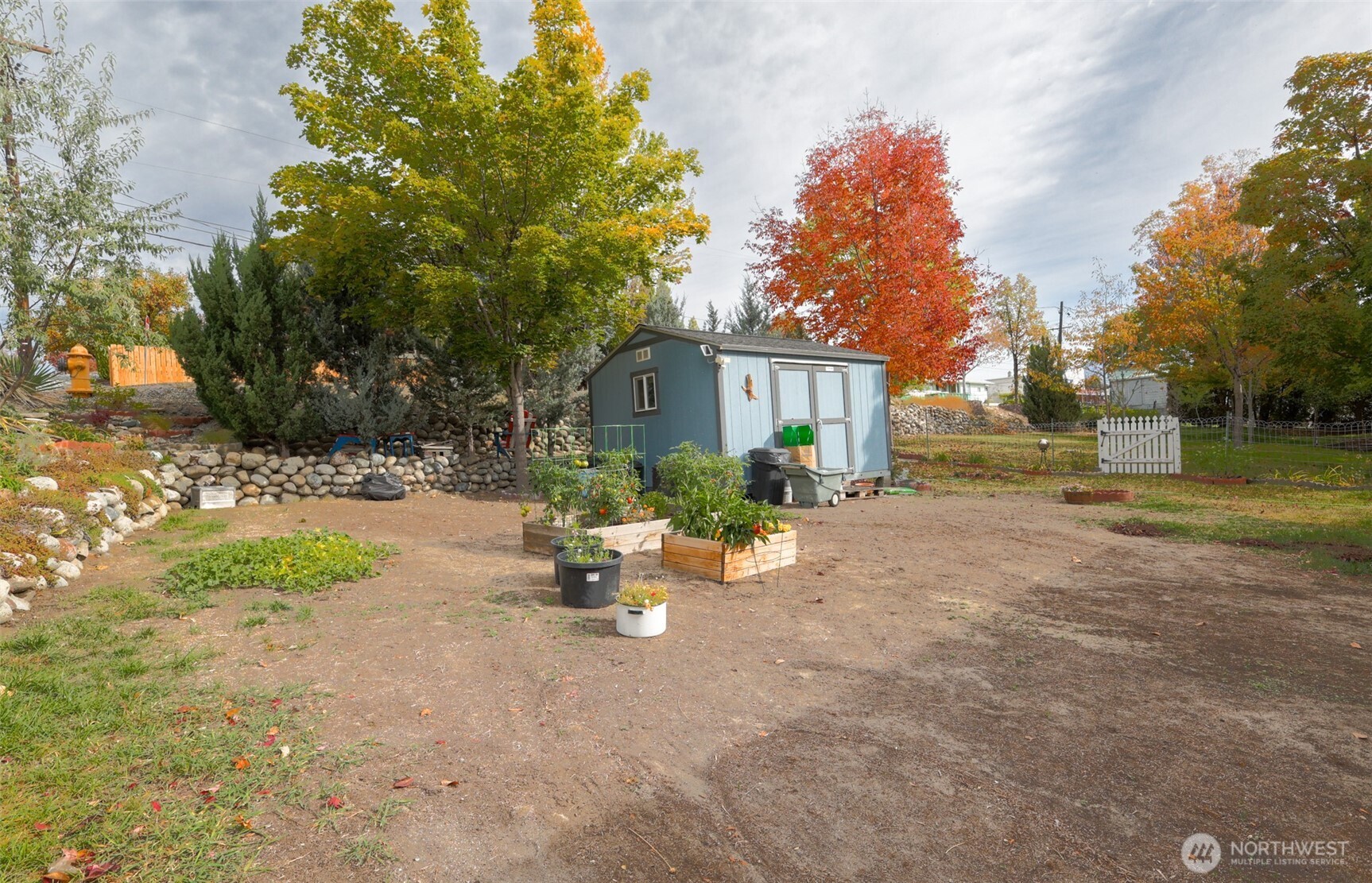 26 W Cherry Avenue Property Photo 10
