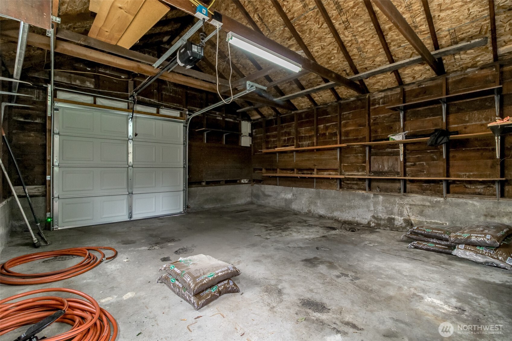 1415 S Grant Avenue Property Photo 24