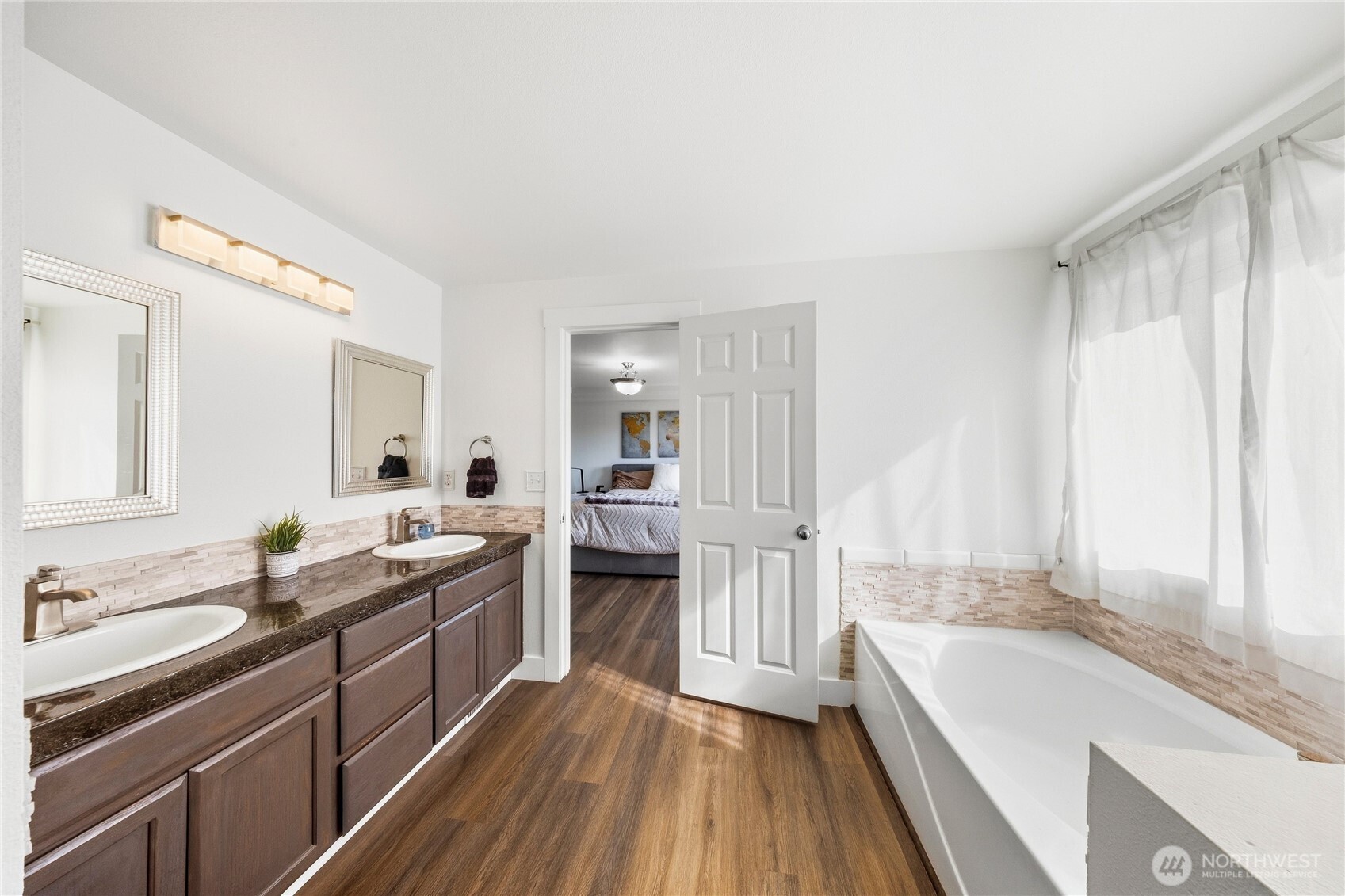 18209 106th Street Property Photo 24