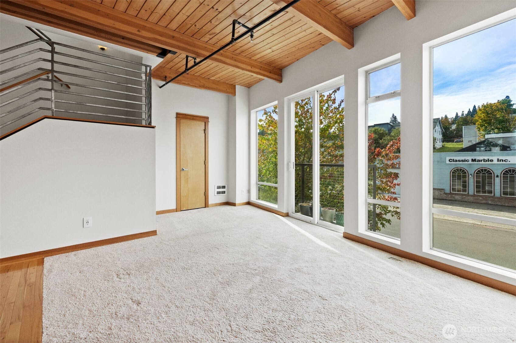 2520 Jefferson Avenue C Property Photo 18