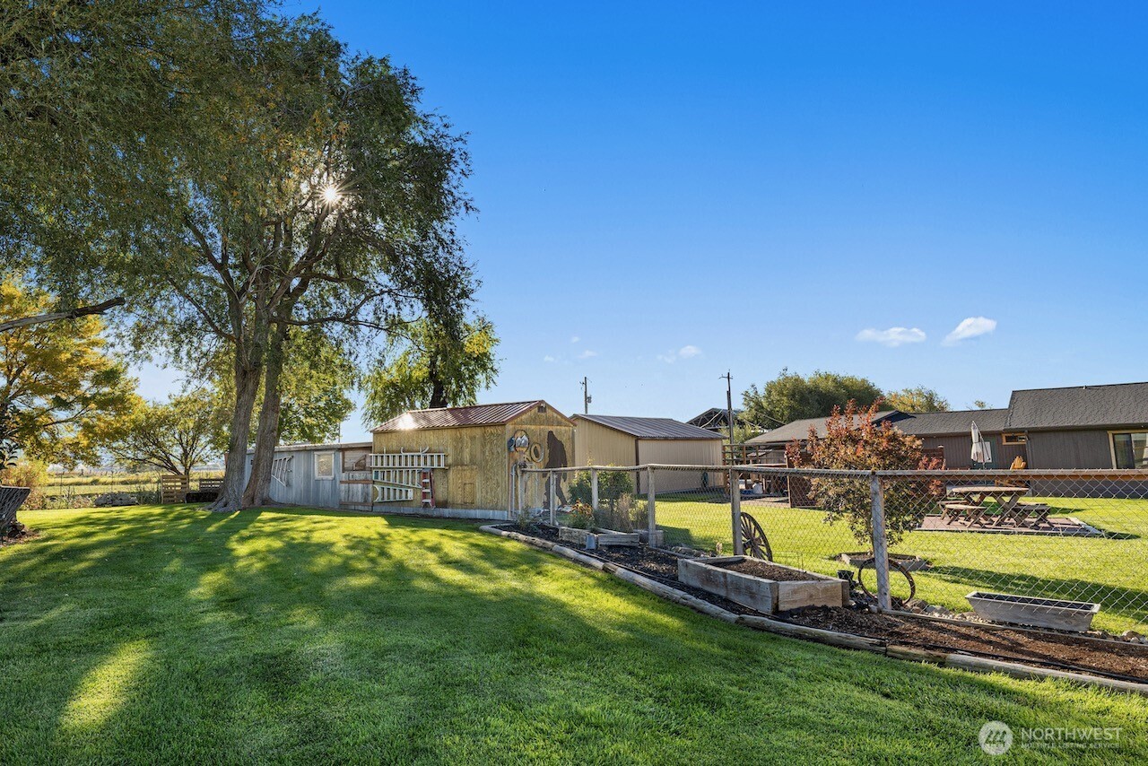7271 Lyons Road Property Photo 29