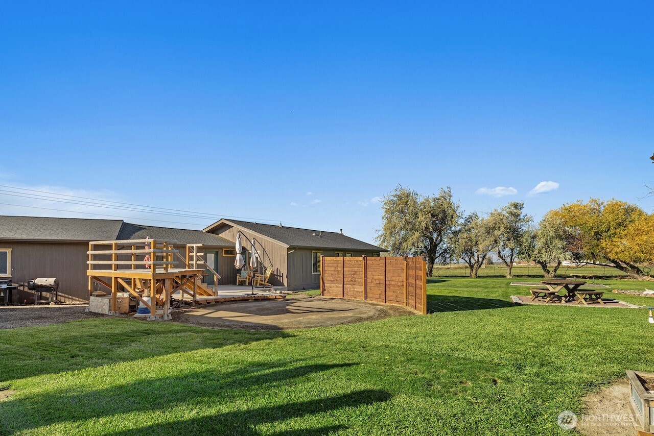 7271 Lyons Road Property Photo 32