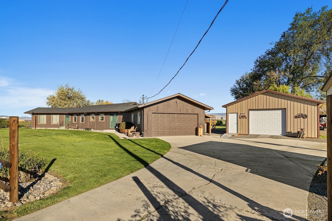 7271 Lyons Road Property Photo 40