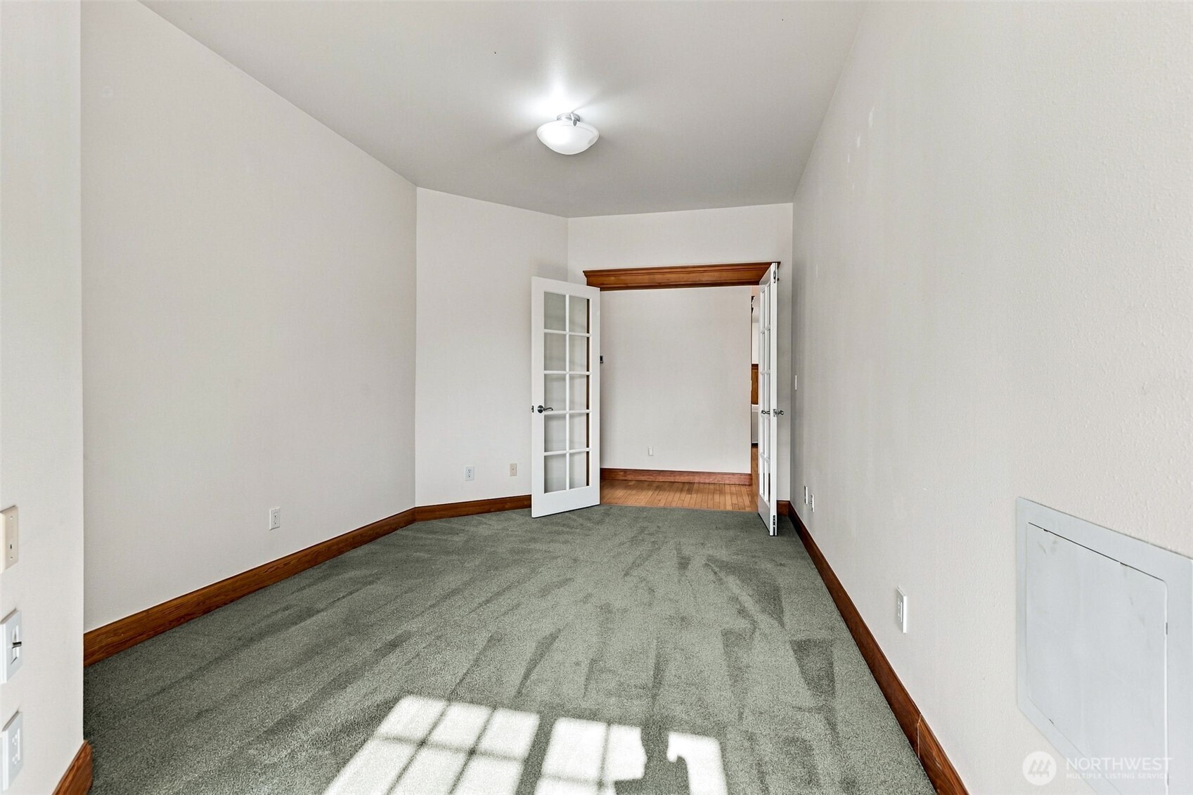 9603 39th Loop Property Photo 33