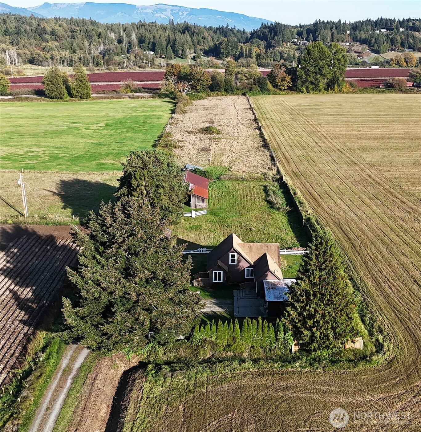 4505 Chuckanut Drive Property Photo 1