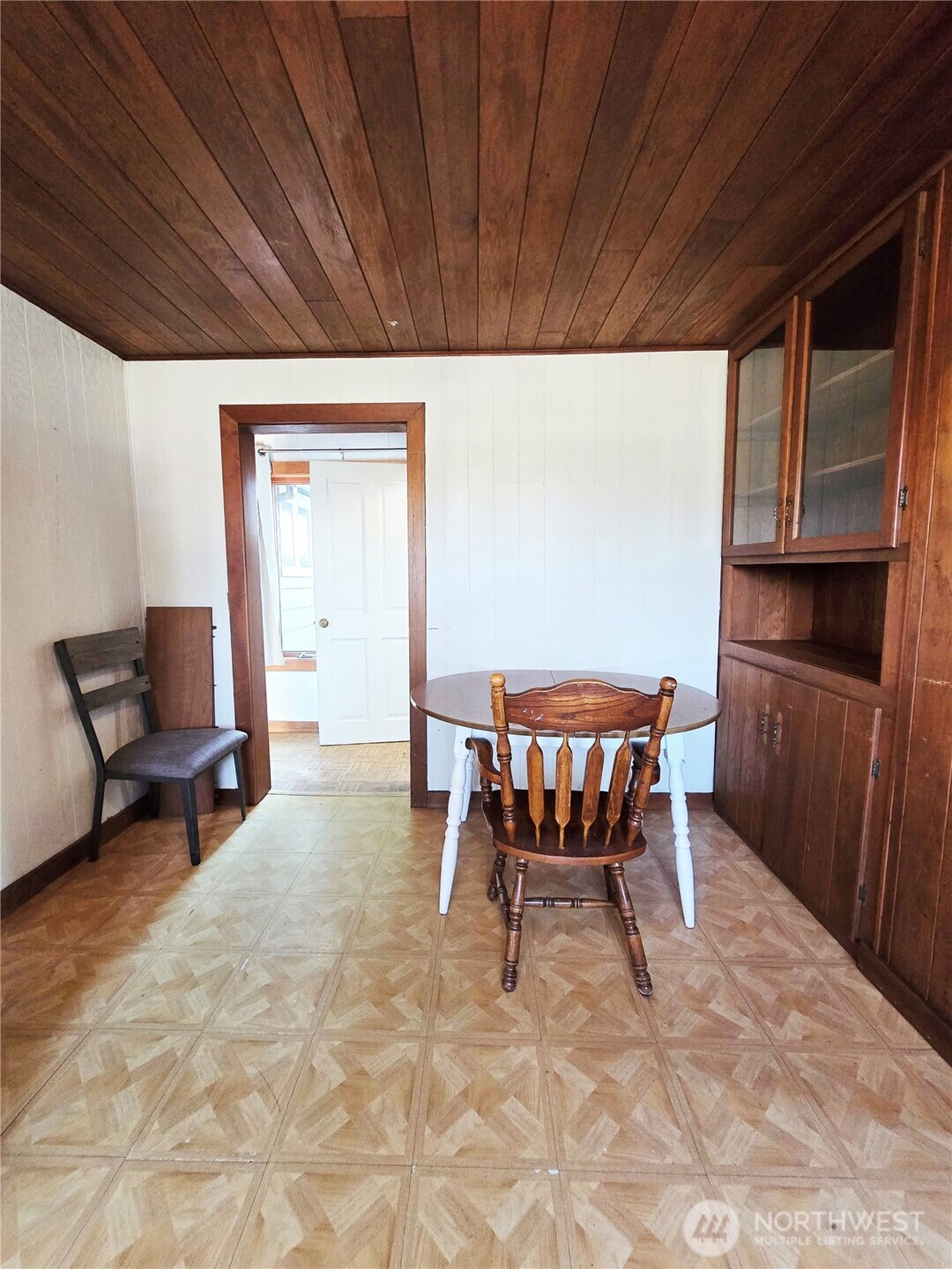 4505 Chuckanut Drive Property Photo 4