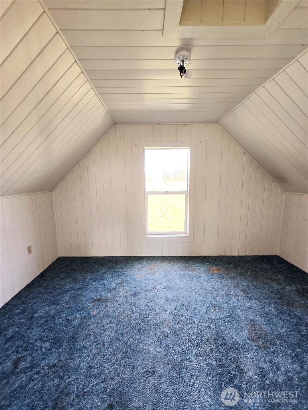 4505 Chuckanut Drive Property Photo 10