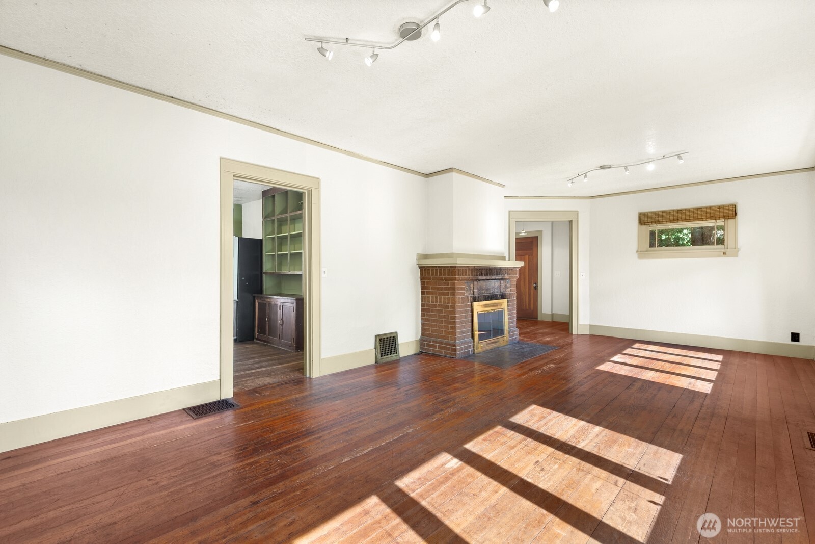 1630 Sw Austin Street Property Photo 4