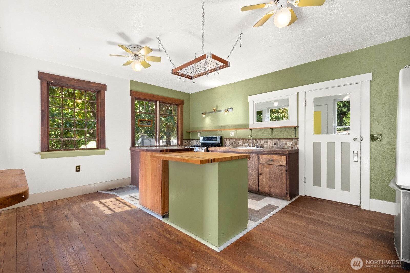 1630 Sw Austin Street Property Photo 6