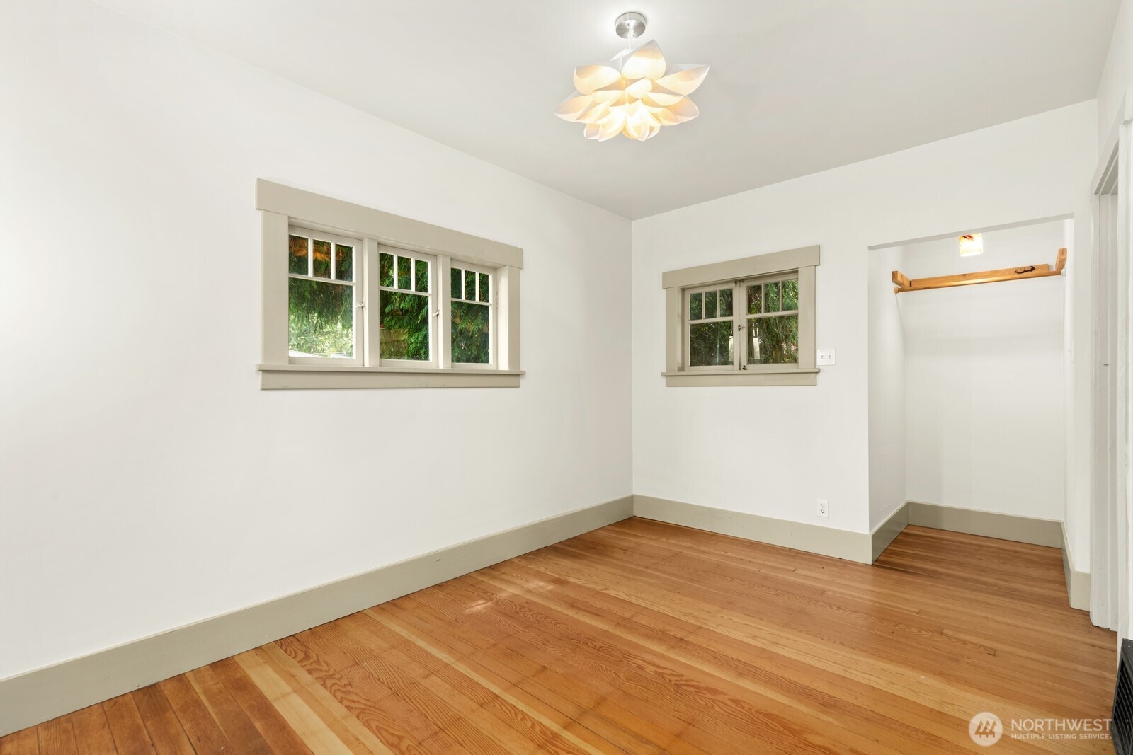 1630 Sw Austin Street Property Photo 11