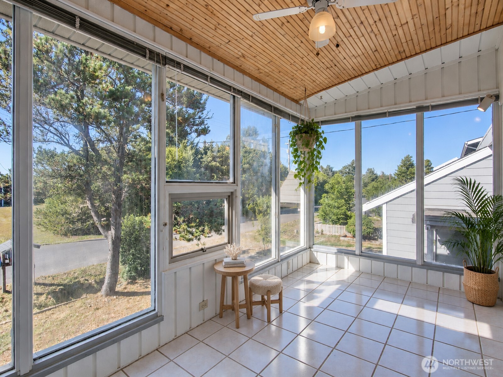 288 Sand Dune Avenue Property Photo 6