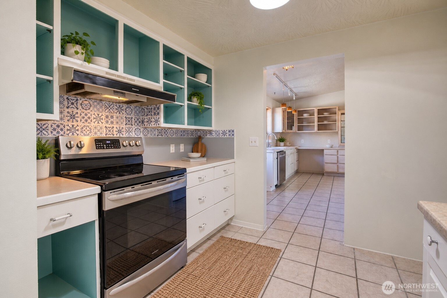288 Sand Dune Avenue Property Photo 9