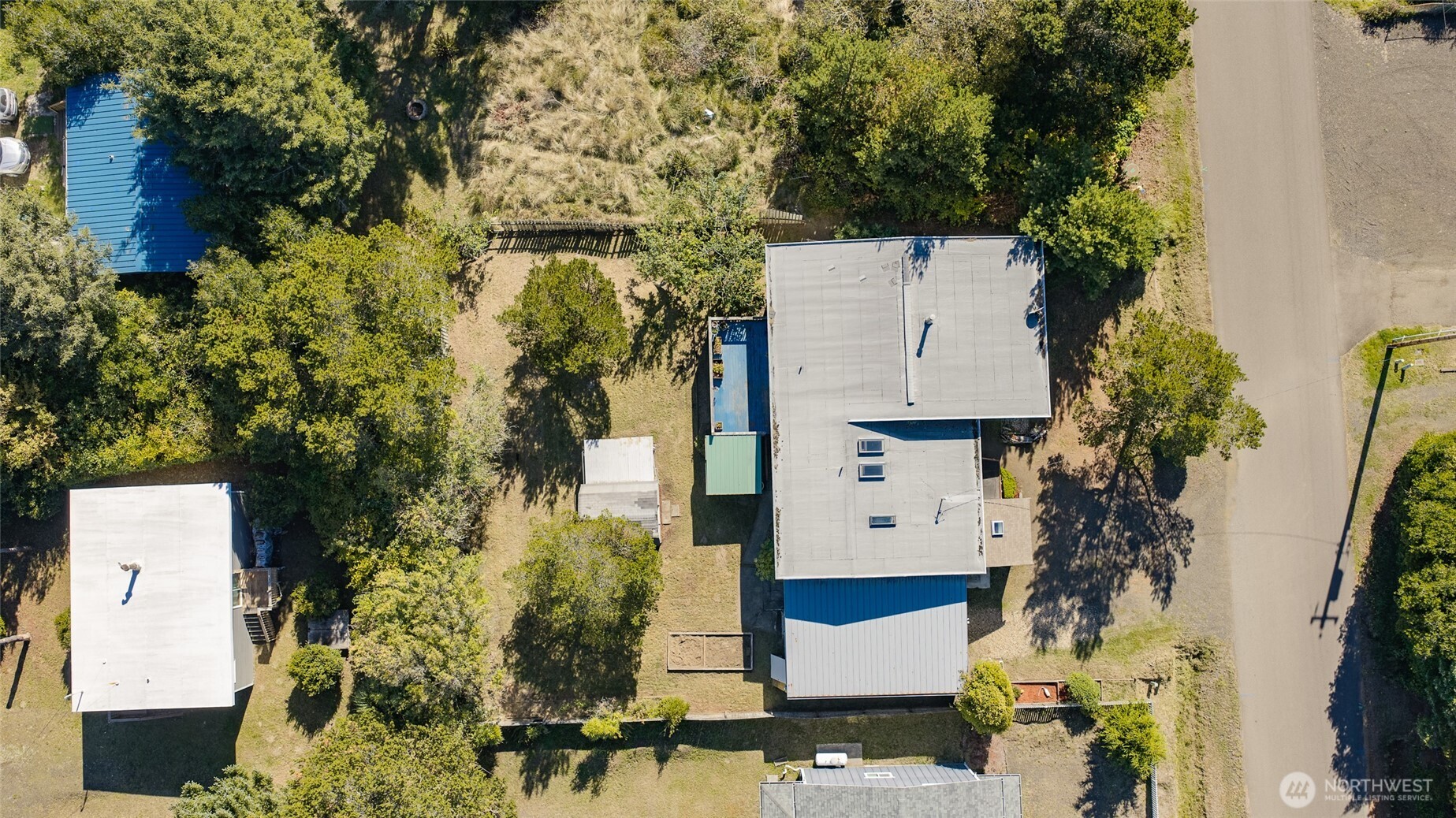 288 Sand Dune Avenue Property Photo 37