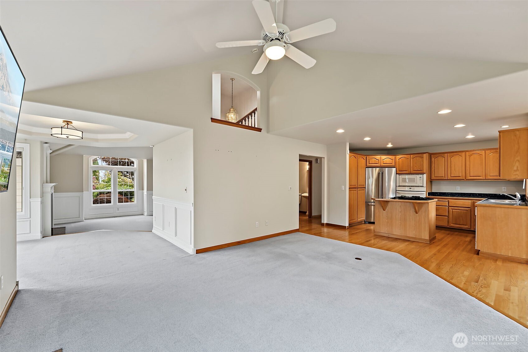 4217 Crystal Lane Loop Property Photo 12