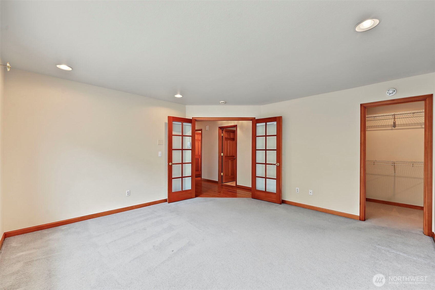 4217 Crystal Lane Loop Property Photo 19