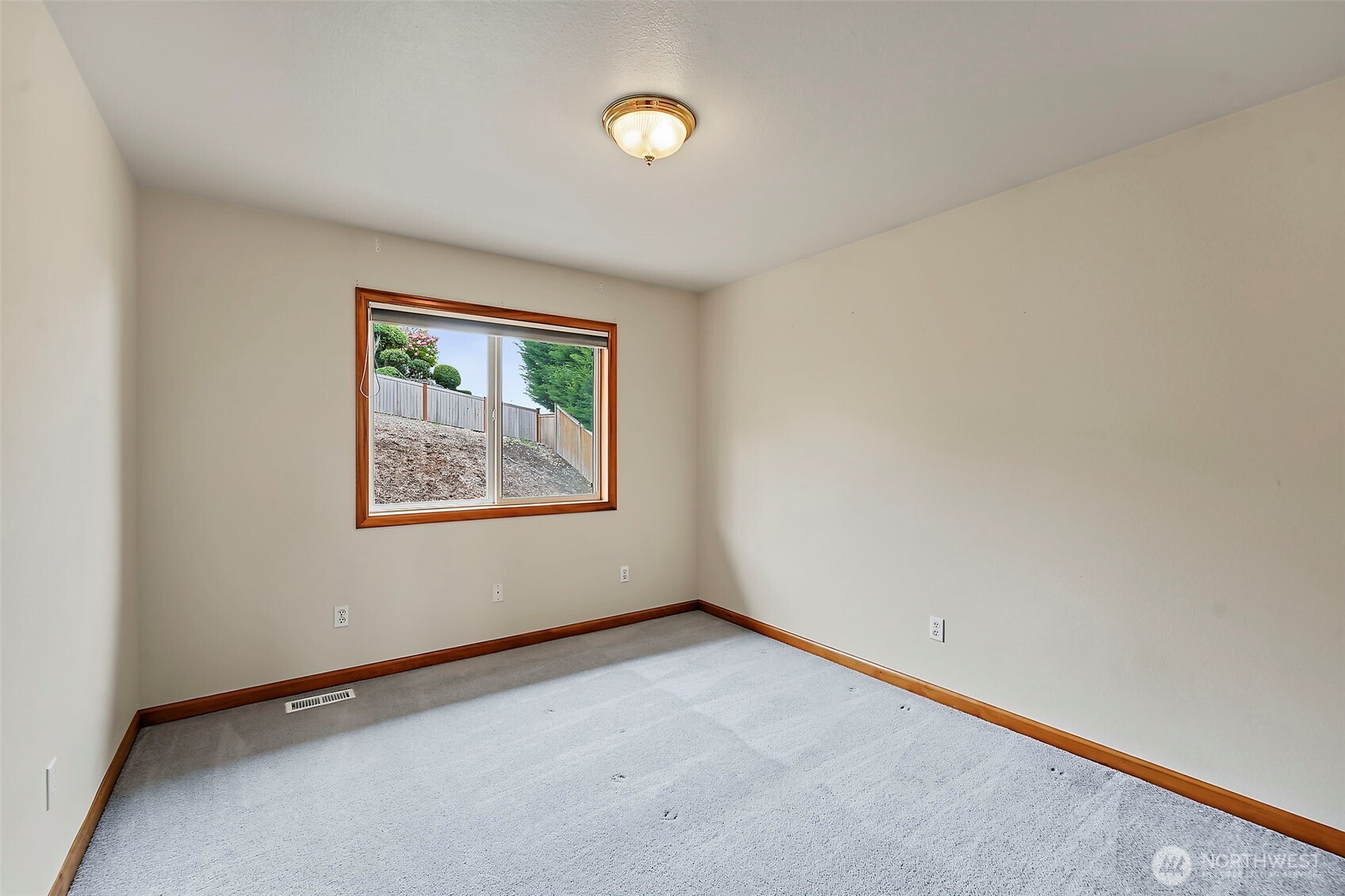4217 Crystal Lane Loop Property Photo 25