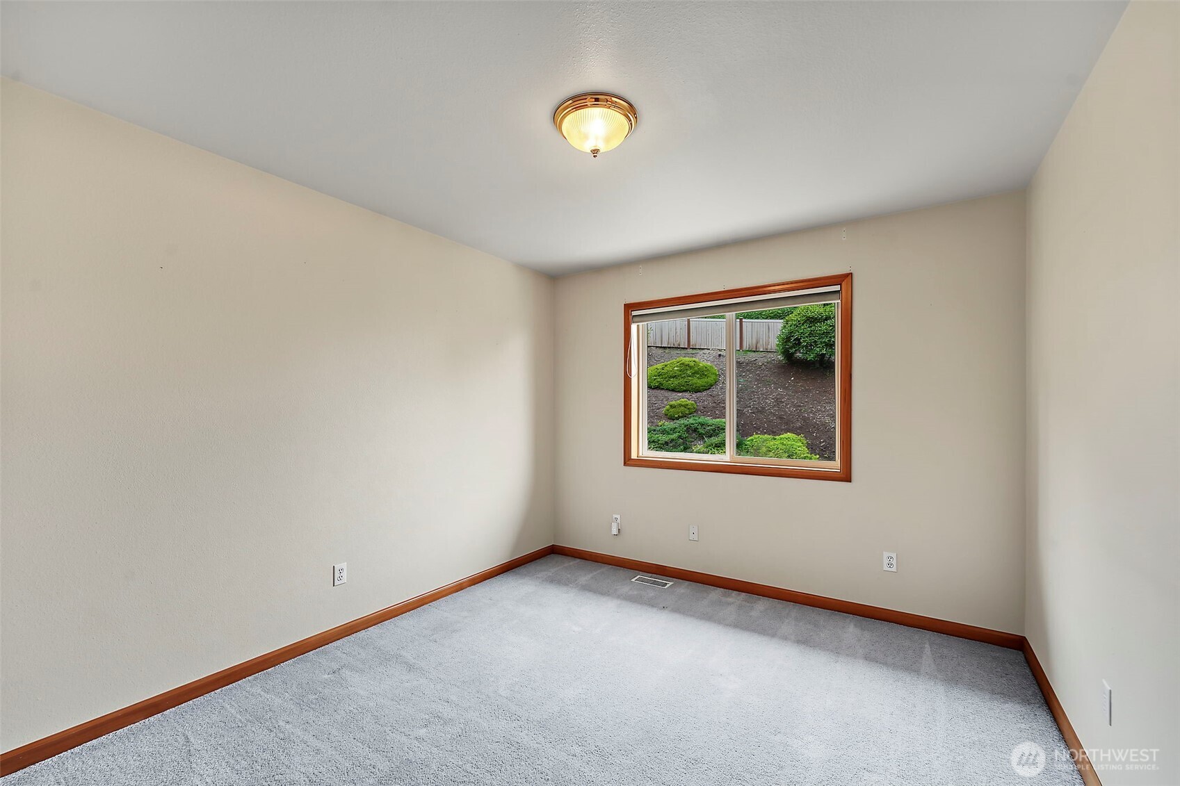 4217 Crystal Lane Loop Property Photo 26