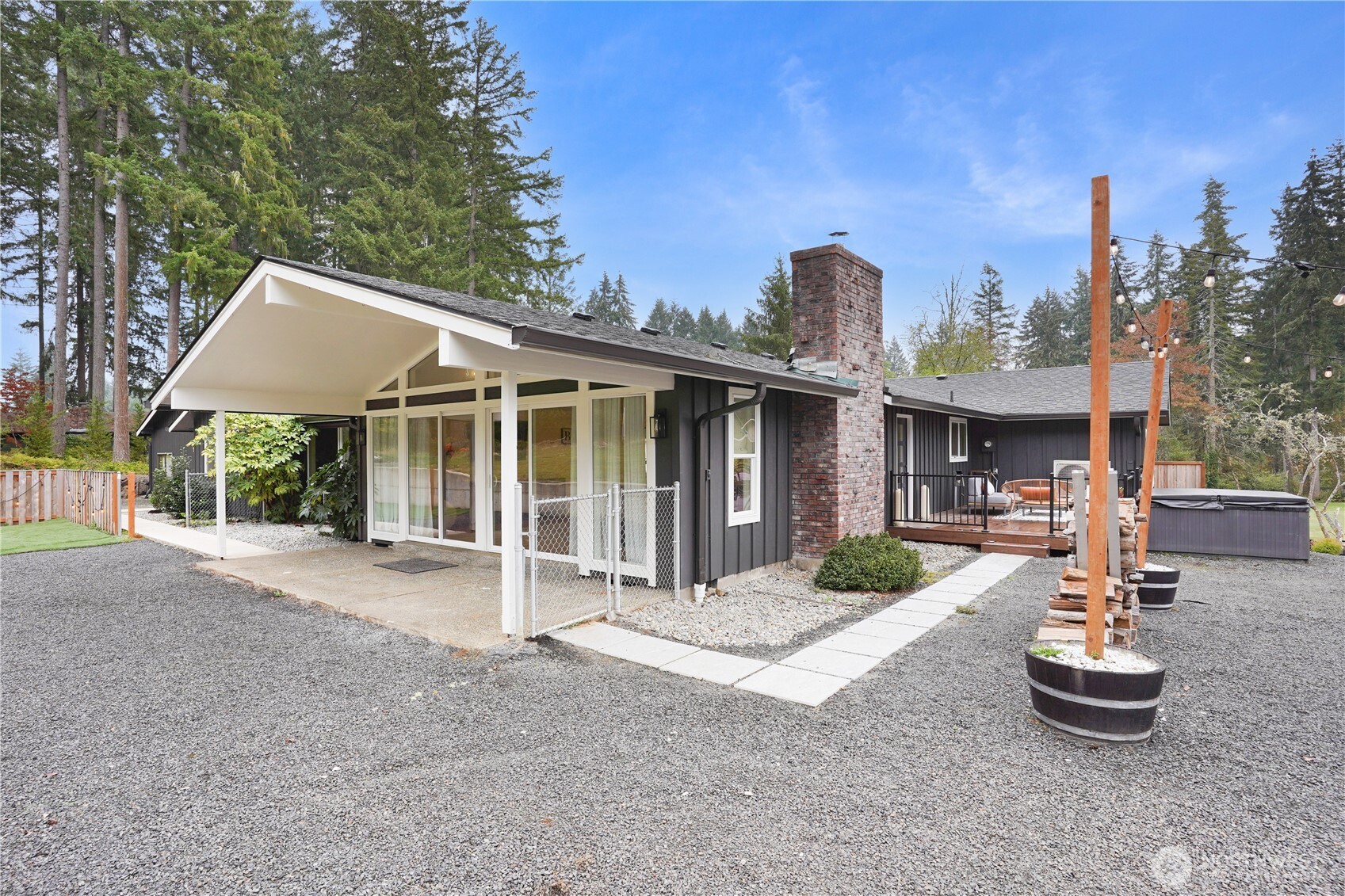 127 Fir Drive Property Photo 8