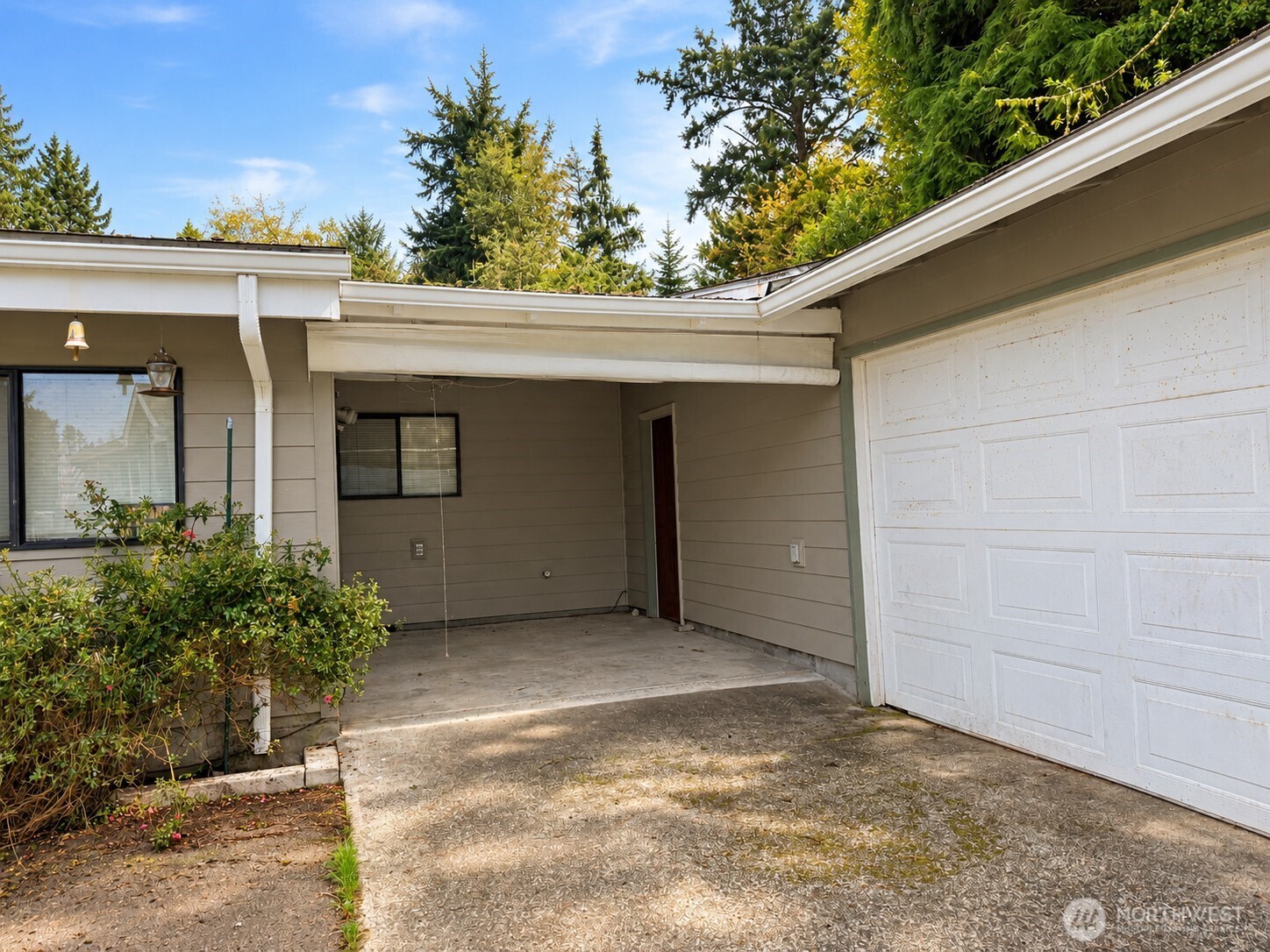 31307 L Street Property Photo 2