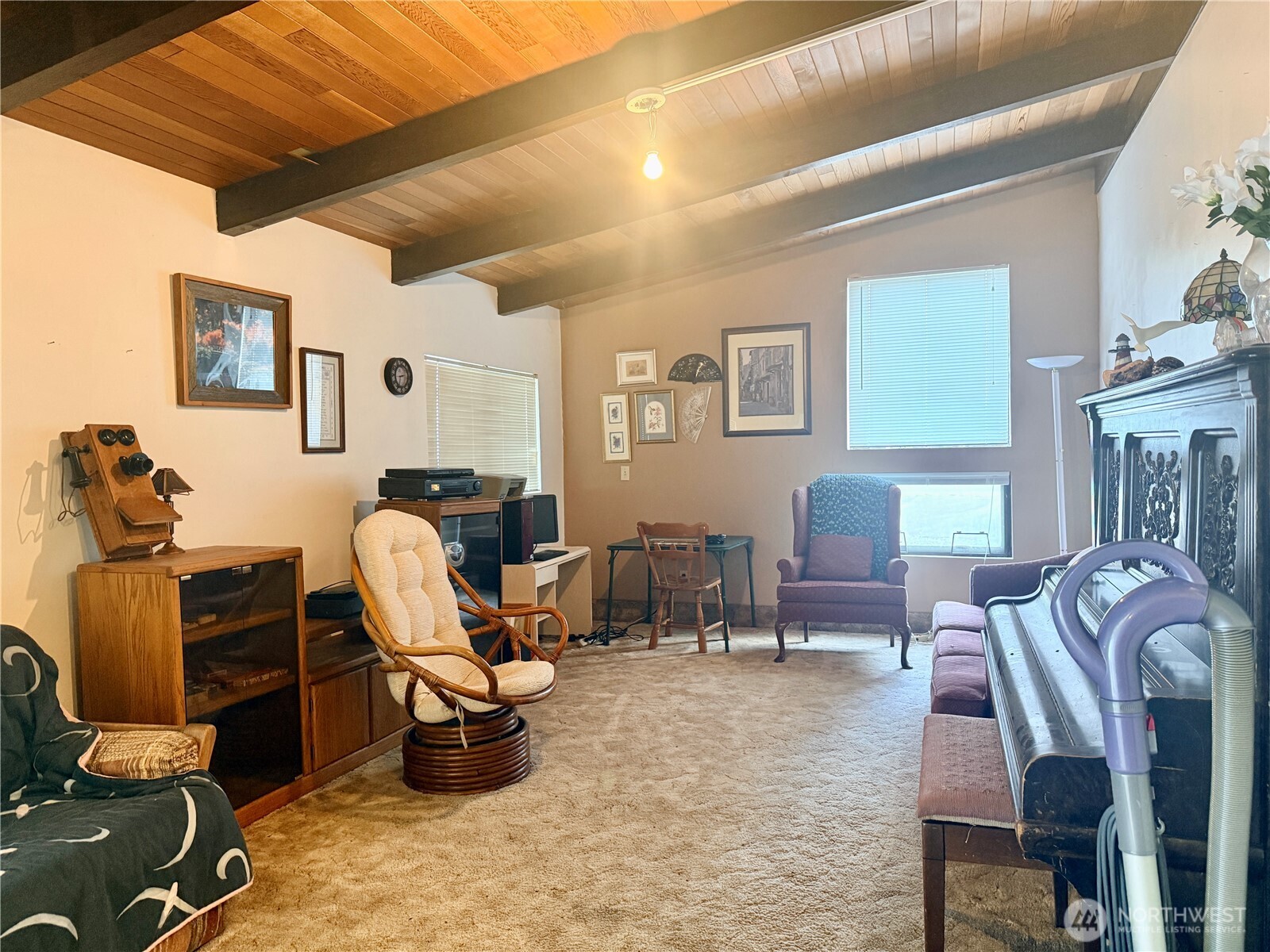 31307 L Street Property Photo 10