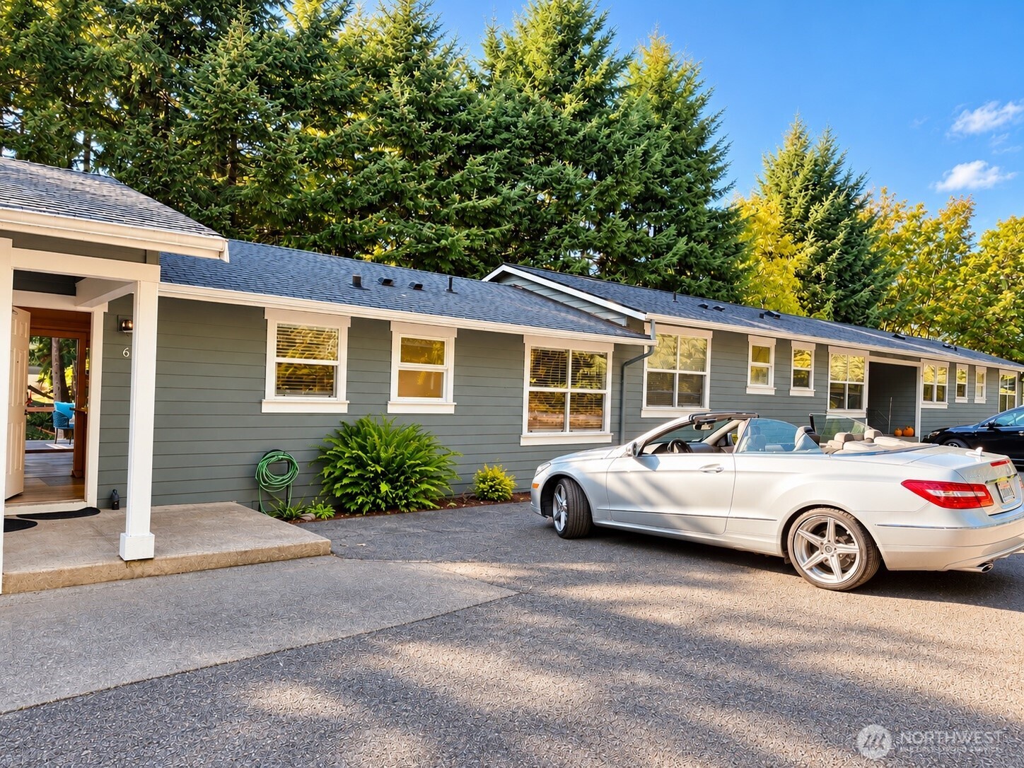 1574 Ne Park View Drive 6 Property Photo 1