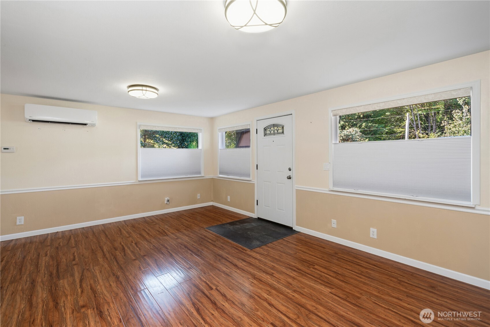 33 E Arden Street Property Photo 9