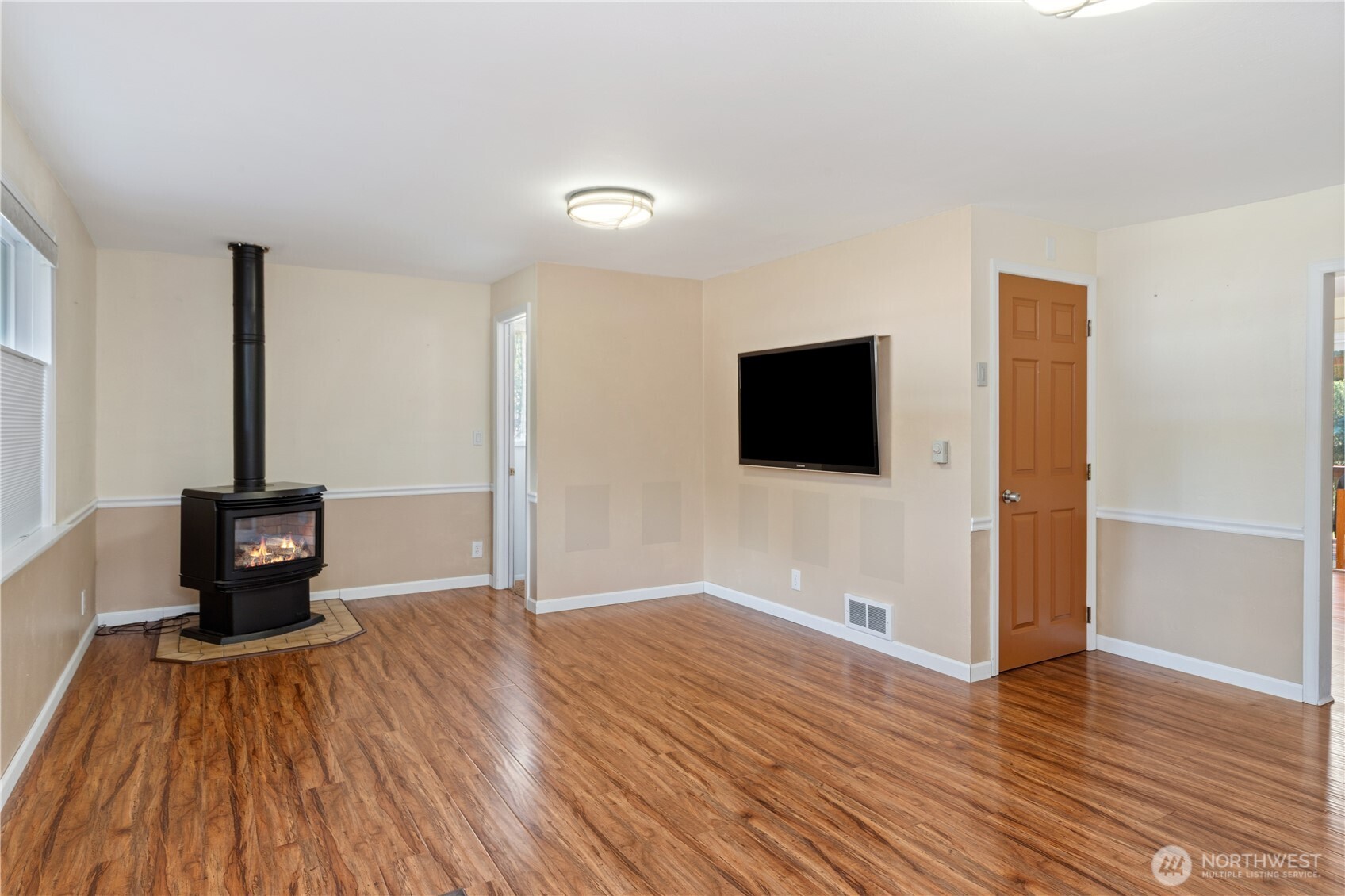 33 E Arden Street Property Photo 11