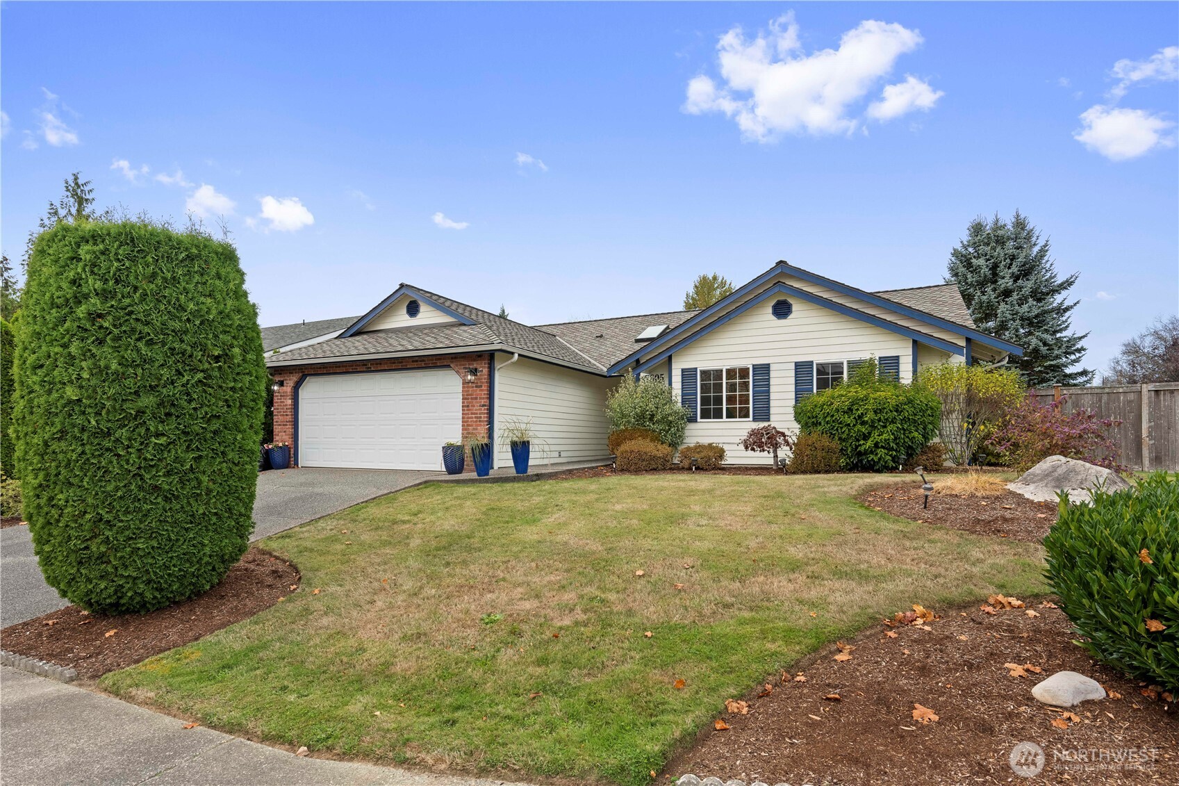 7805 Perregrine Place Property Photo 1