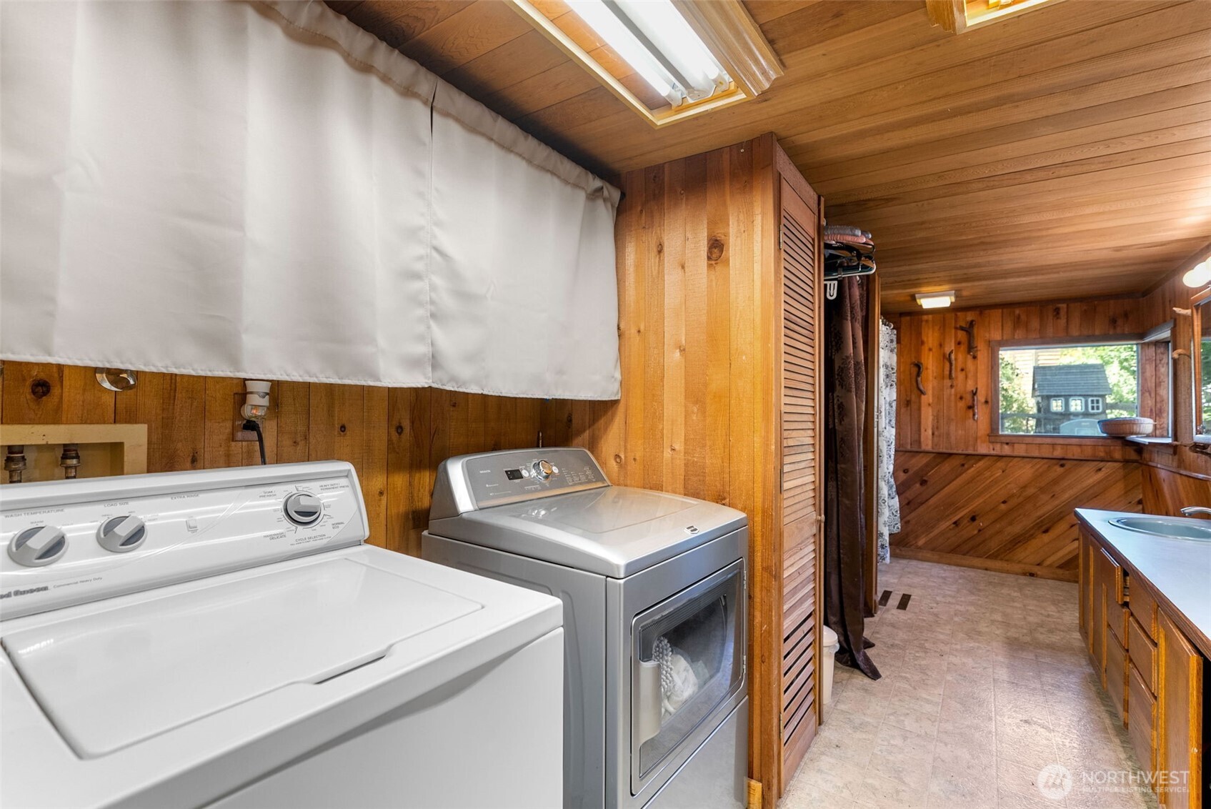 6 Jennings Road Property Photo 17