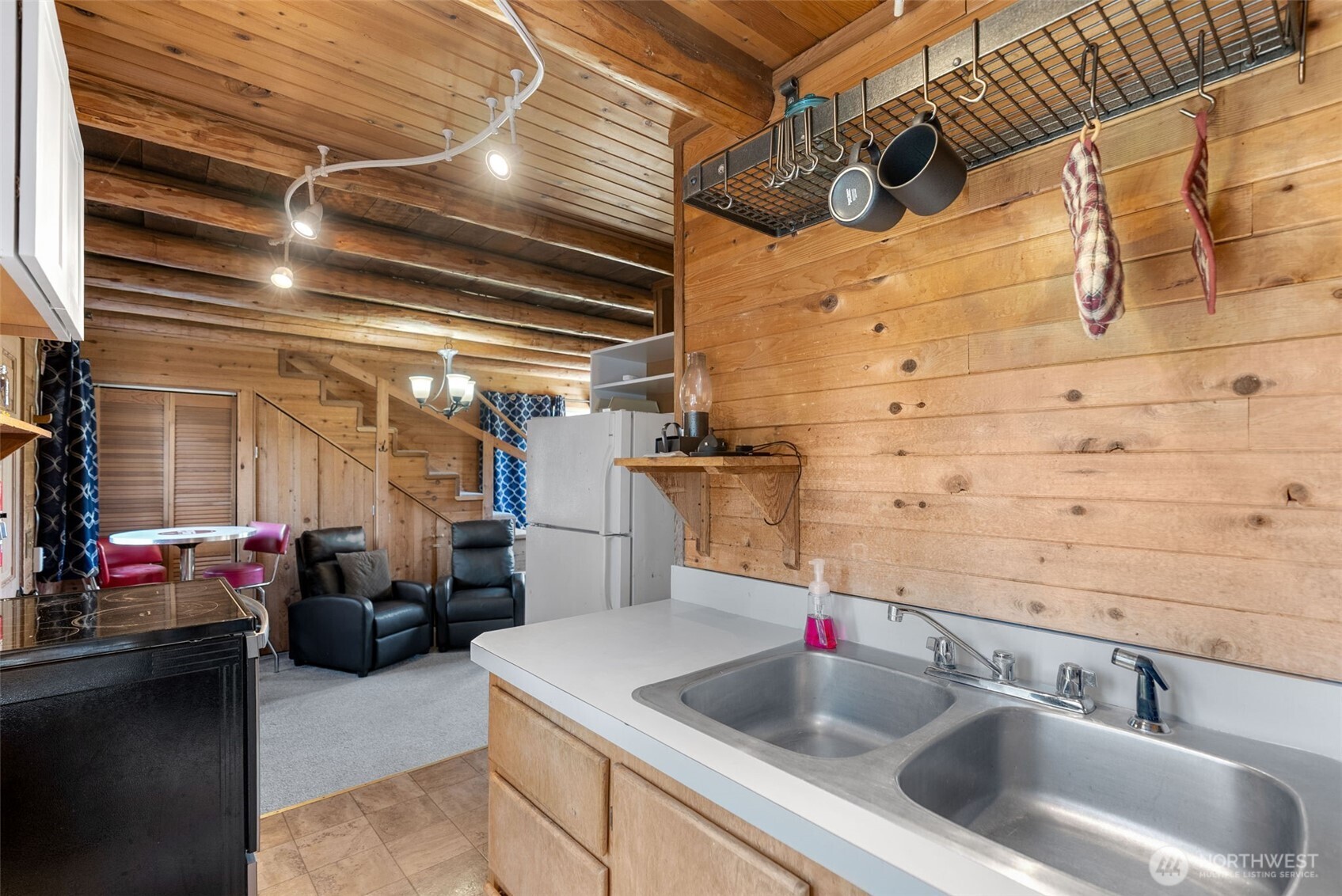 6 Jennings Road Property Photo 28
