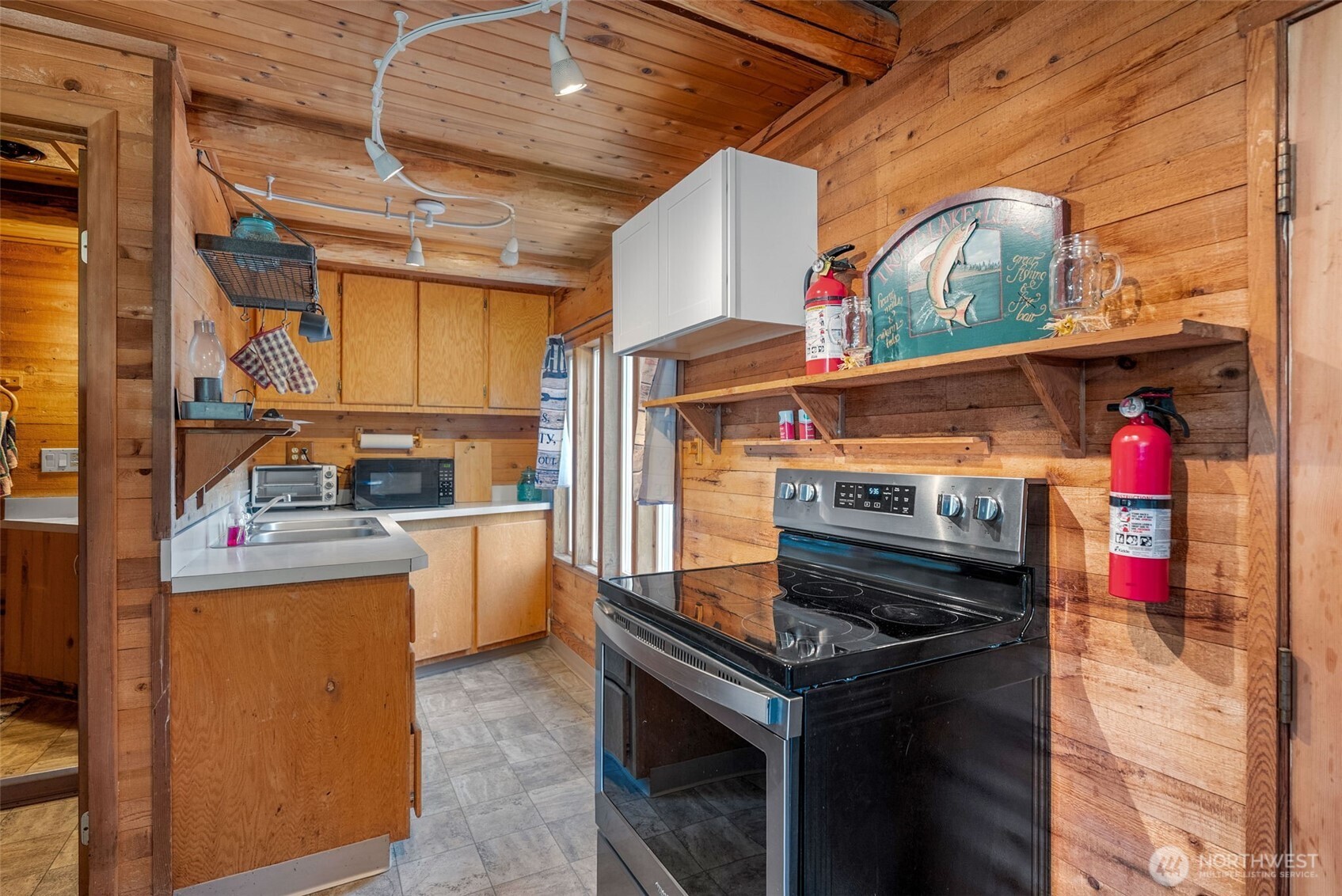 6 Jennings Road Property Photo 30