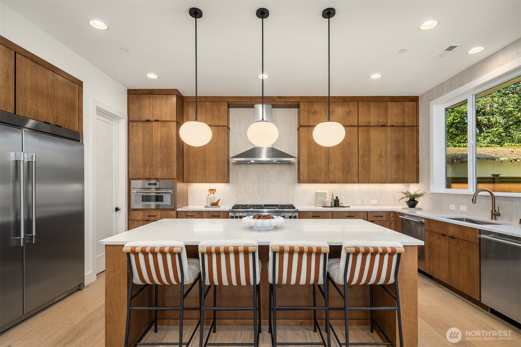 12016 Ne 62nd Street Property Photo 8