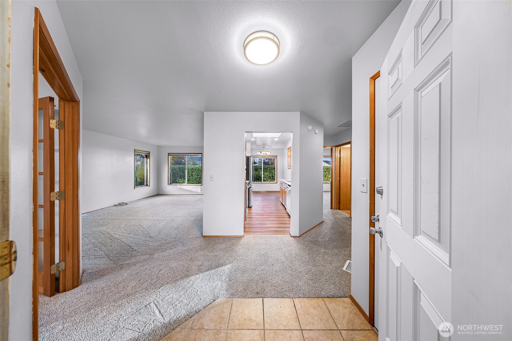 4874 N Village Lane B Property Photo 4