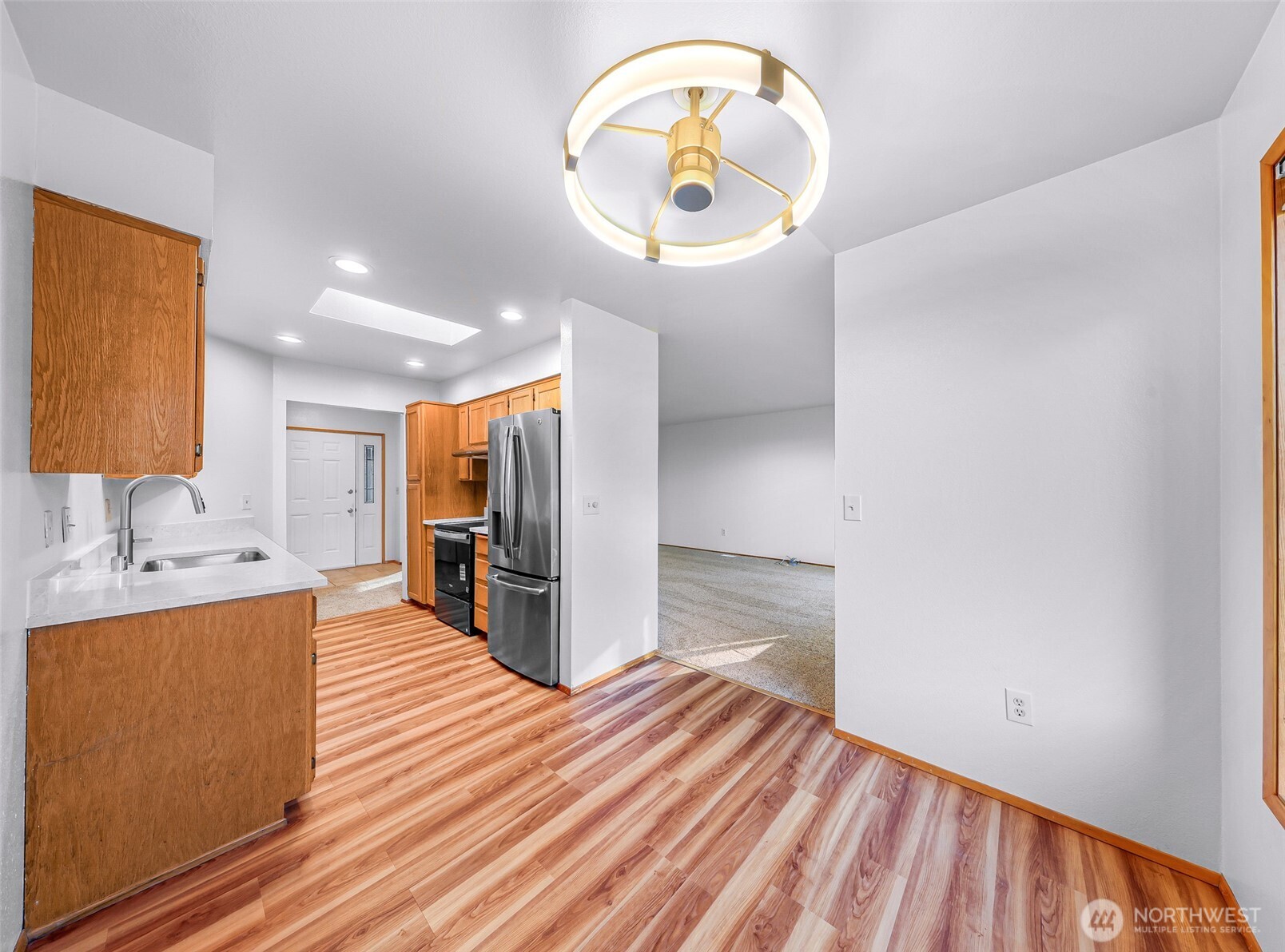4874 N Village Lane B Property Photo 18