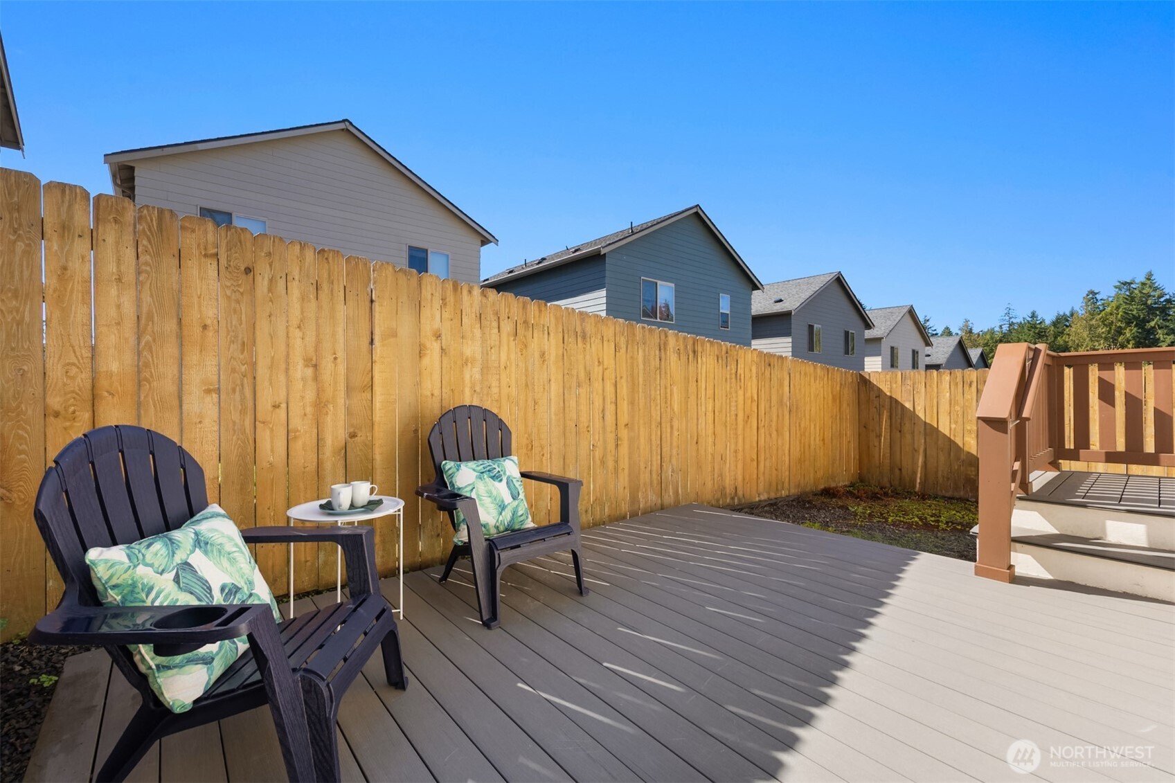 410 Ne Hazelberry Court Property Photo 15