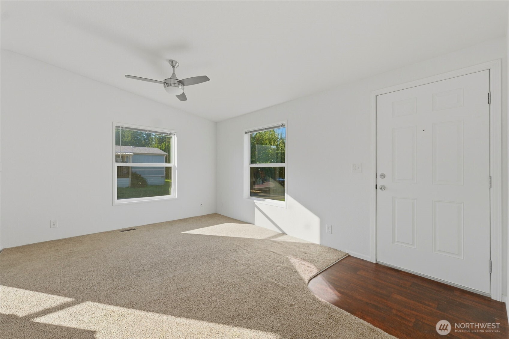 512 Sw Berry Lake Drive 26 Property Photo 6