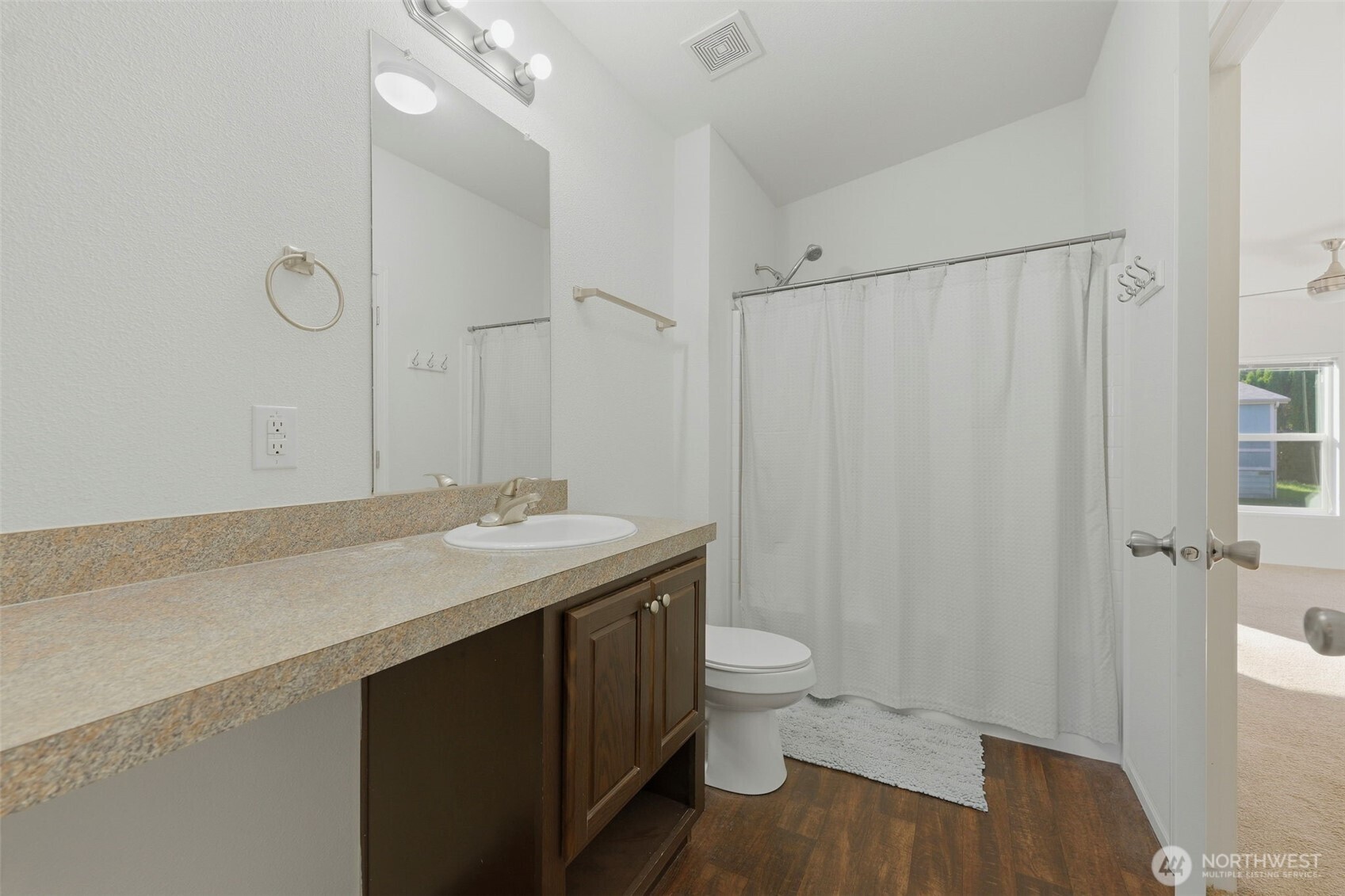 512 Sw Berry Lake Drive 26 Property Photo 16