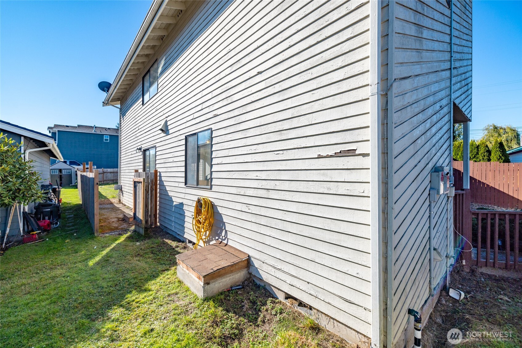 2218 E Fulton Street Property Photo 29