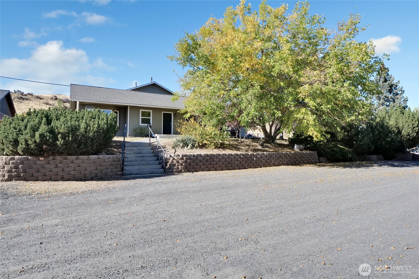 1411 D Street Property Photo 6