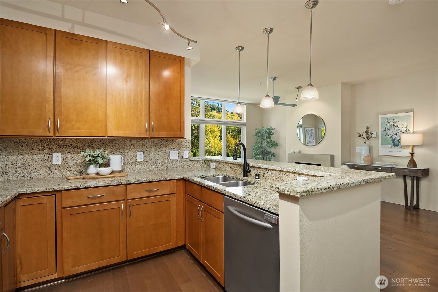 150 102nd Avenue 306 Property Photo 4