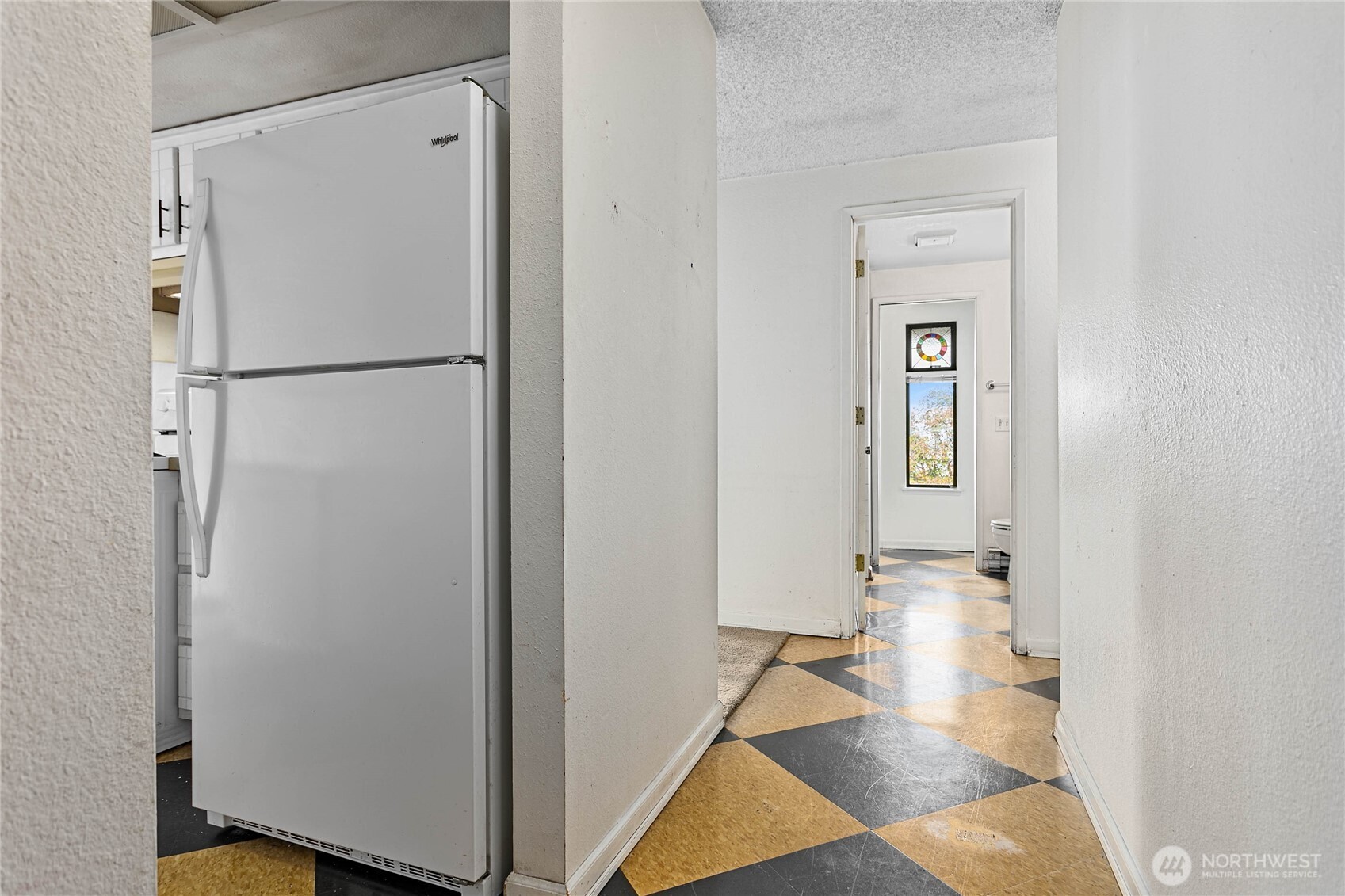 630 Boulevard Property Photo 5