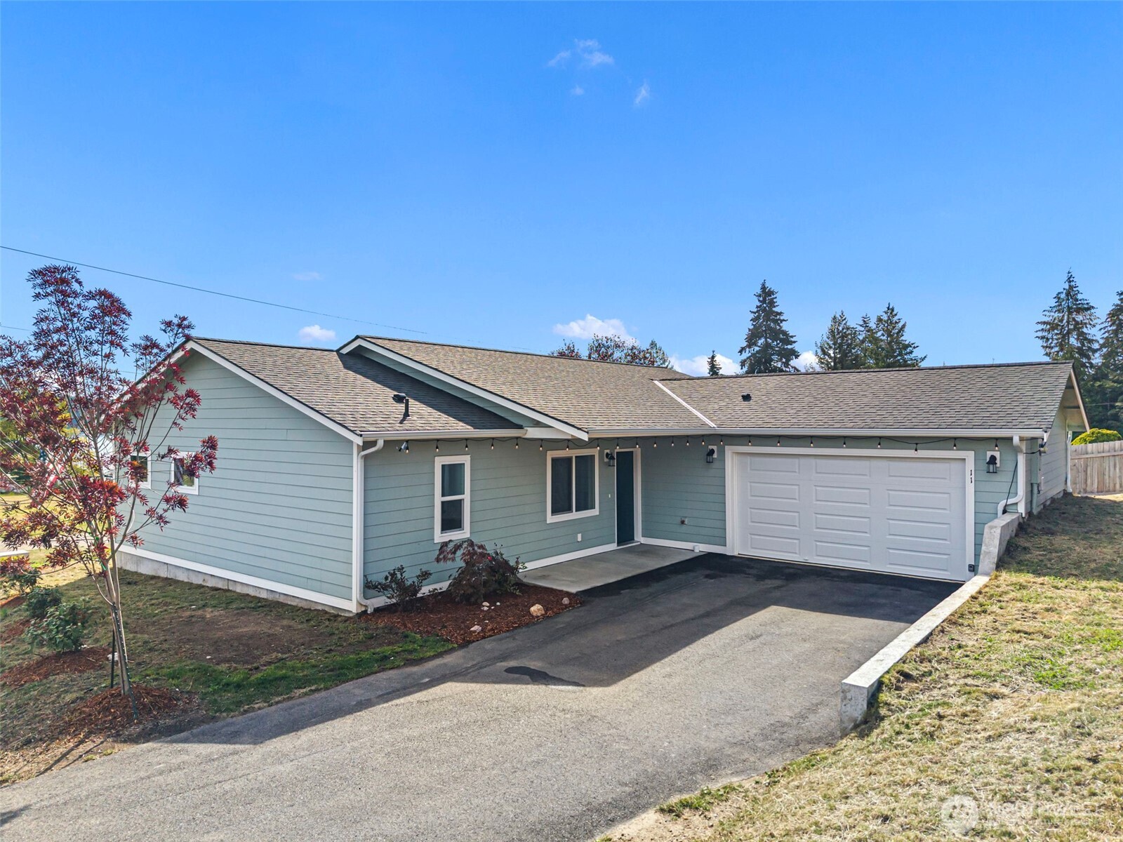 11 E Wickersham Lane Property Photo 1