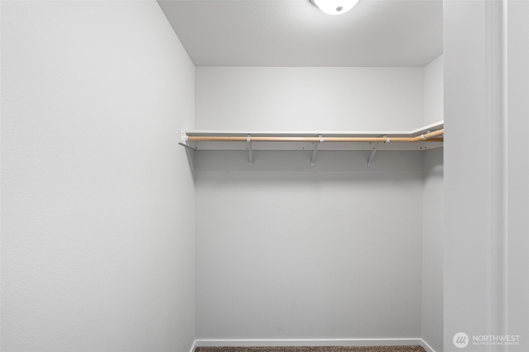 11 E Wickersham Lane Property Photo 21