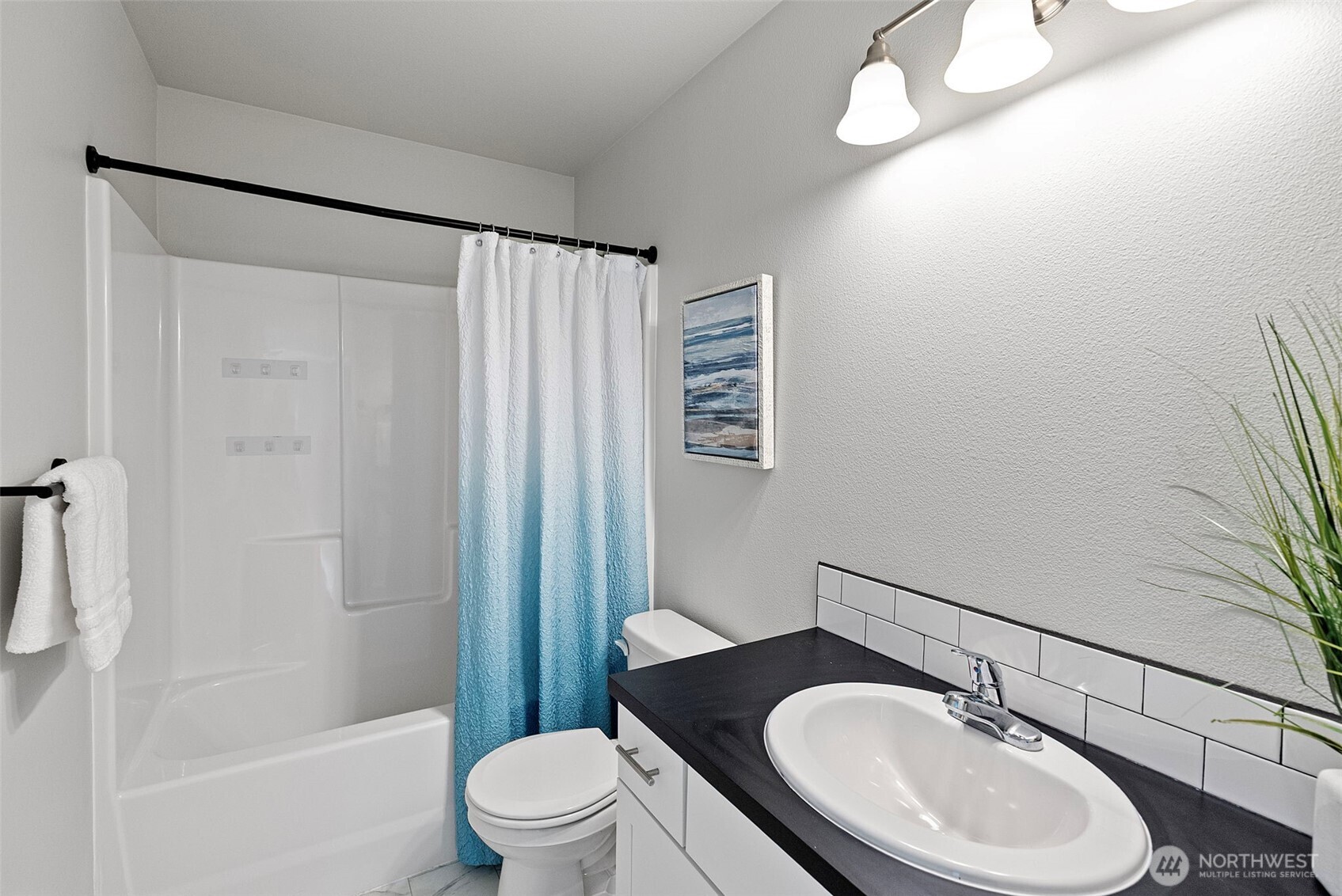 11 E Wickersham Lane Property Photo 27