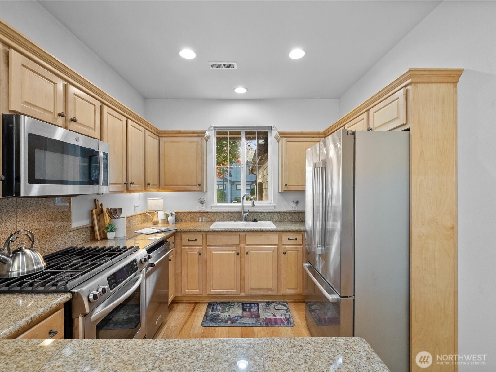 23852 Ne 112th Circle 2 Property Photo 8