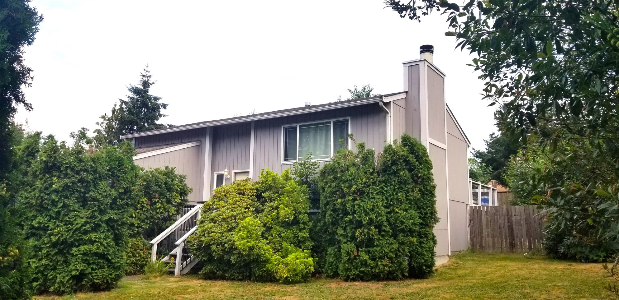 4221 152nd Place Property Photo 1