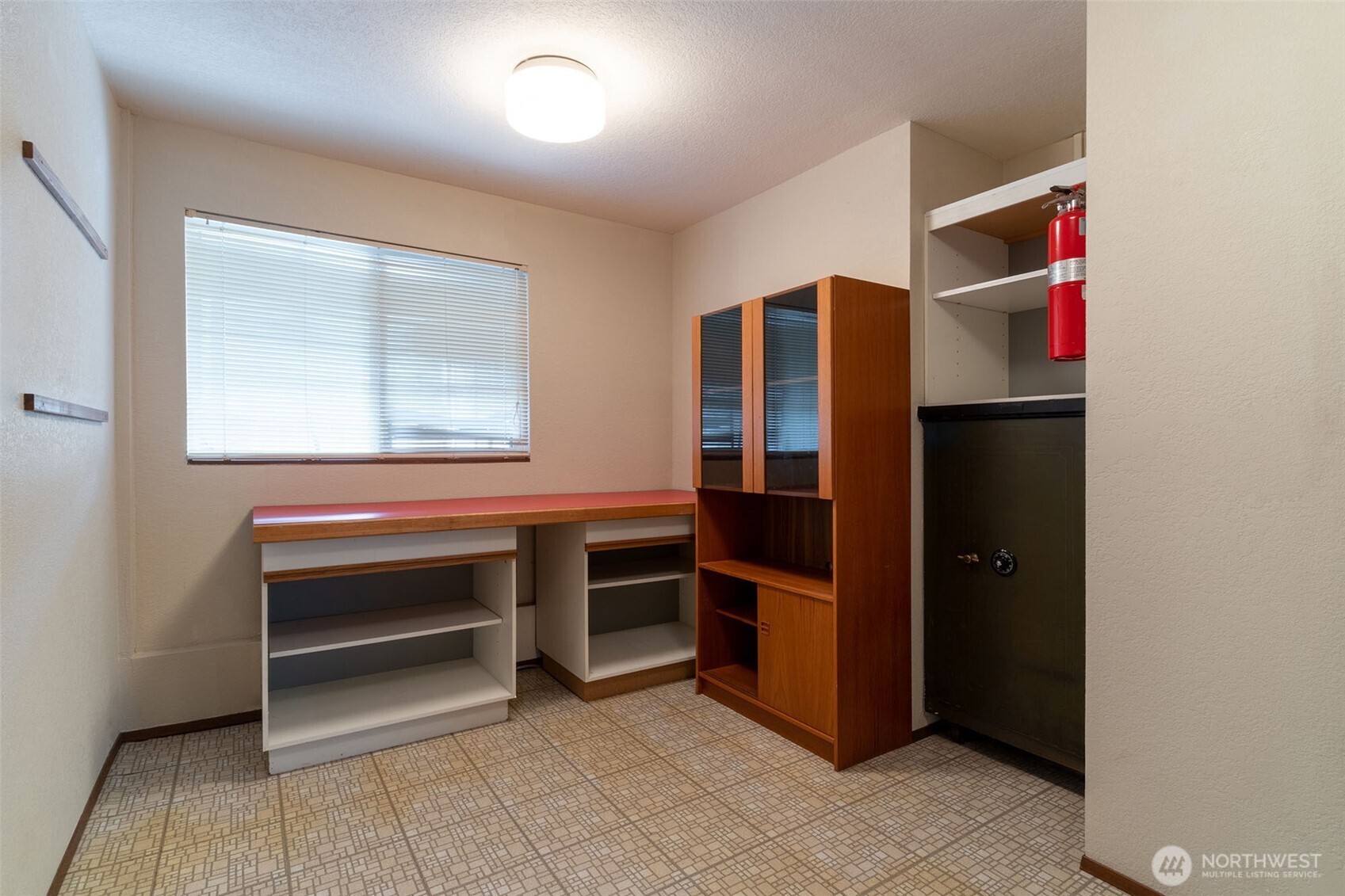4221 152nd Place Property Photo 11