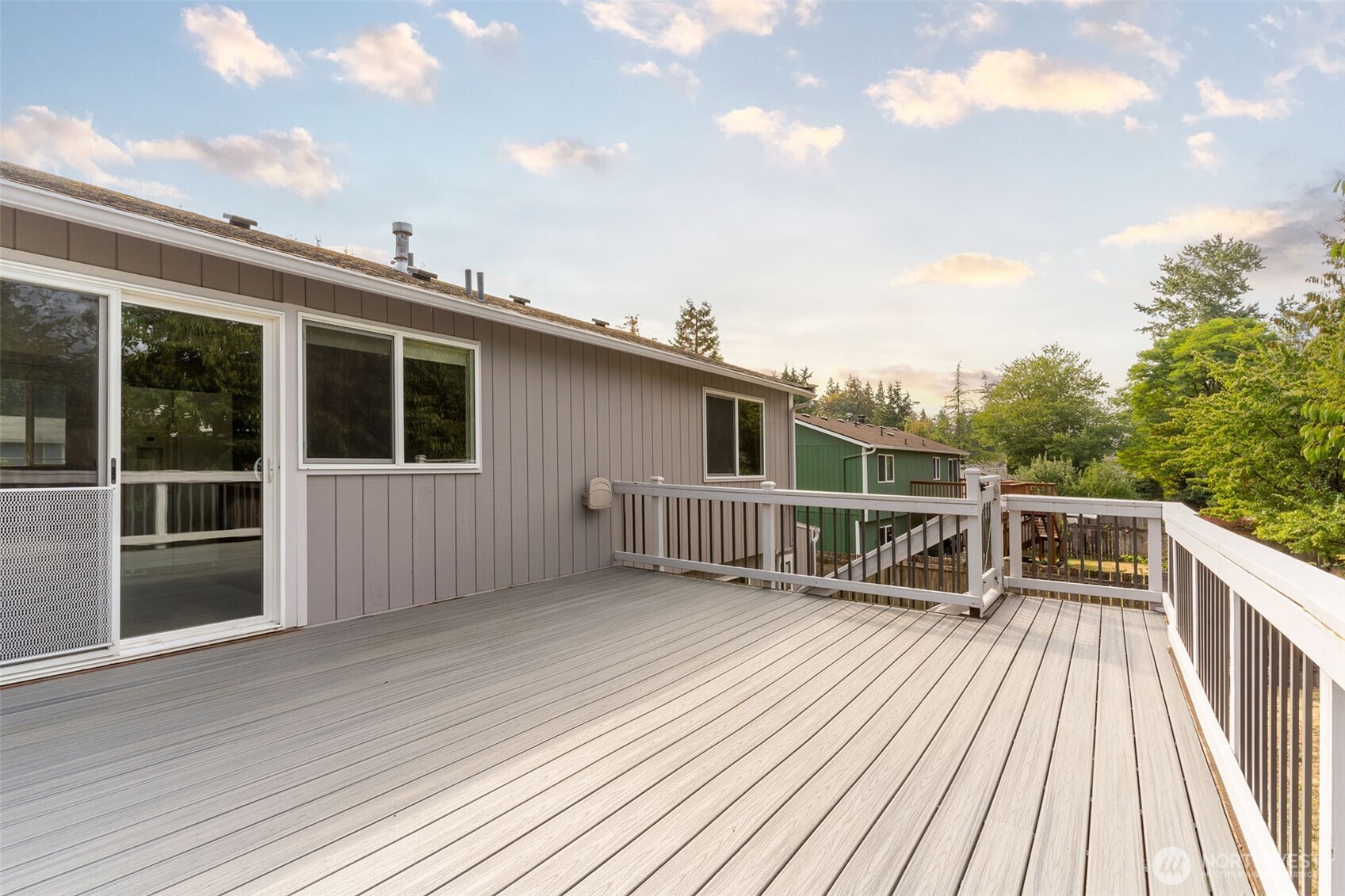4221 152nd Place Property Photo 14