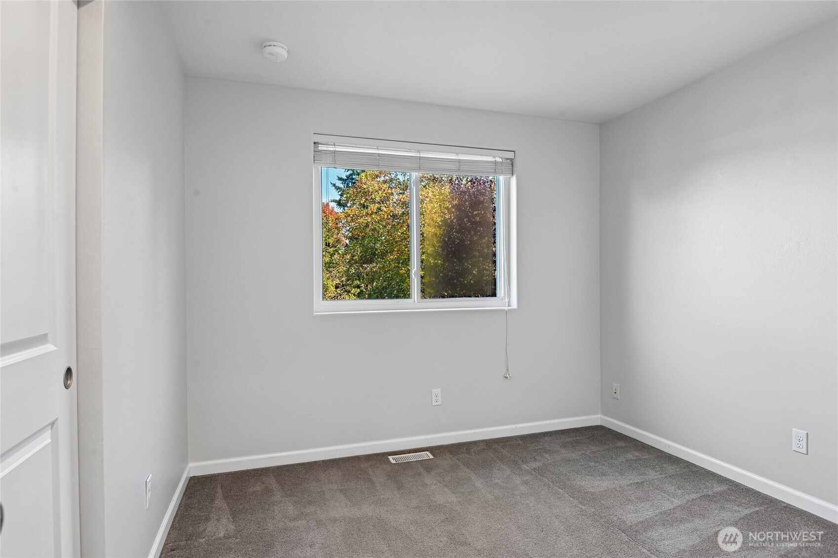 5661 S 150th Place Property Photo 19